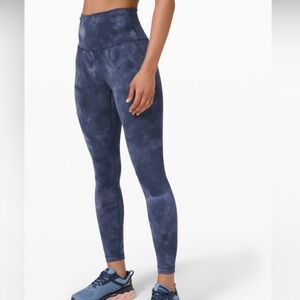 Wunder Train High-Rise Tights 25” Diamond Dye, size 8